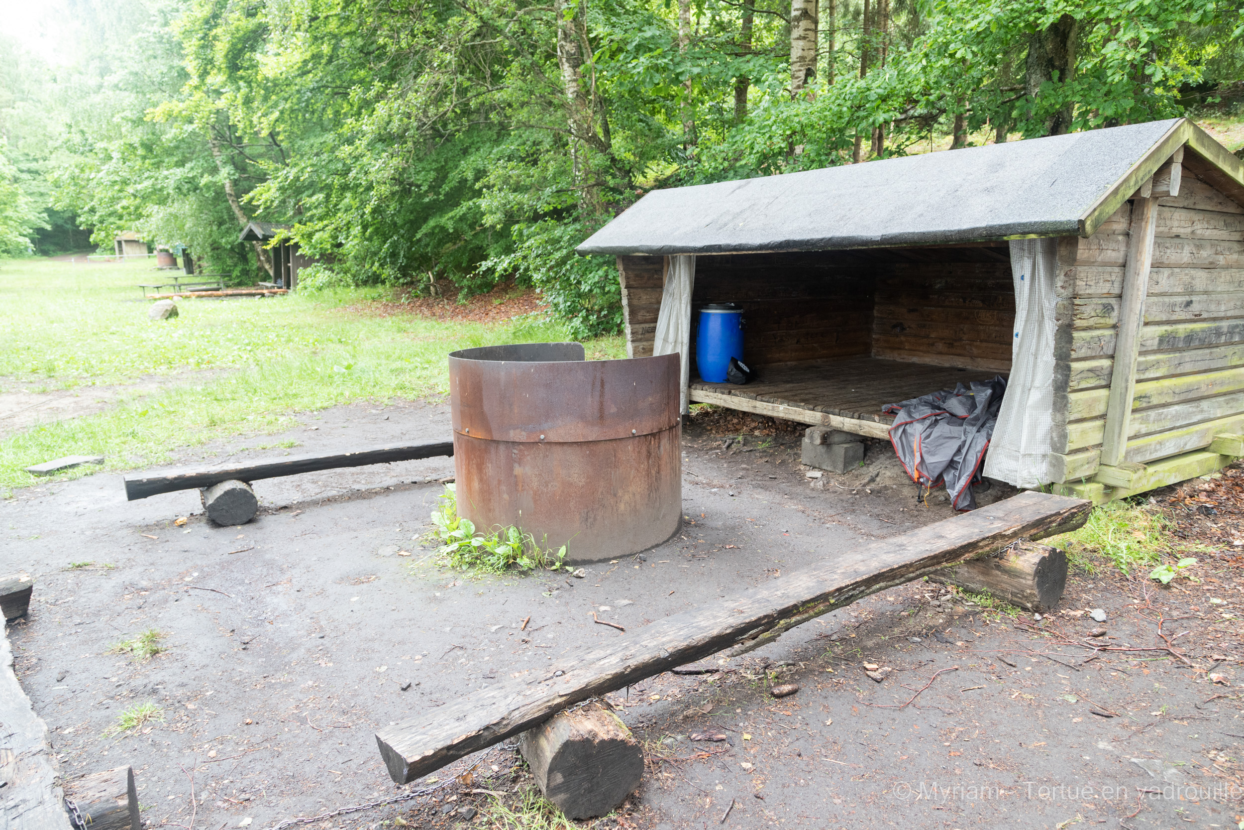 camping-shelter